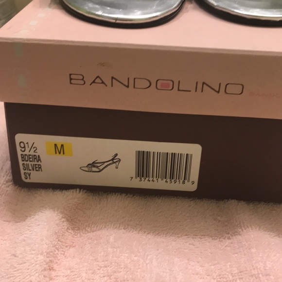 Silver heels - Picture 3 of 5